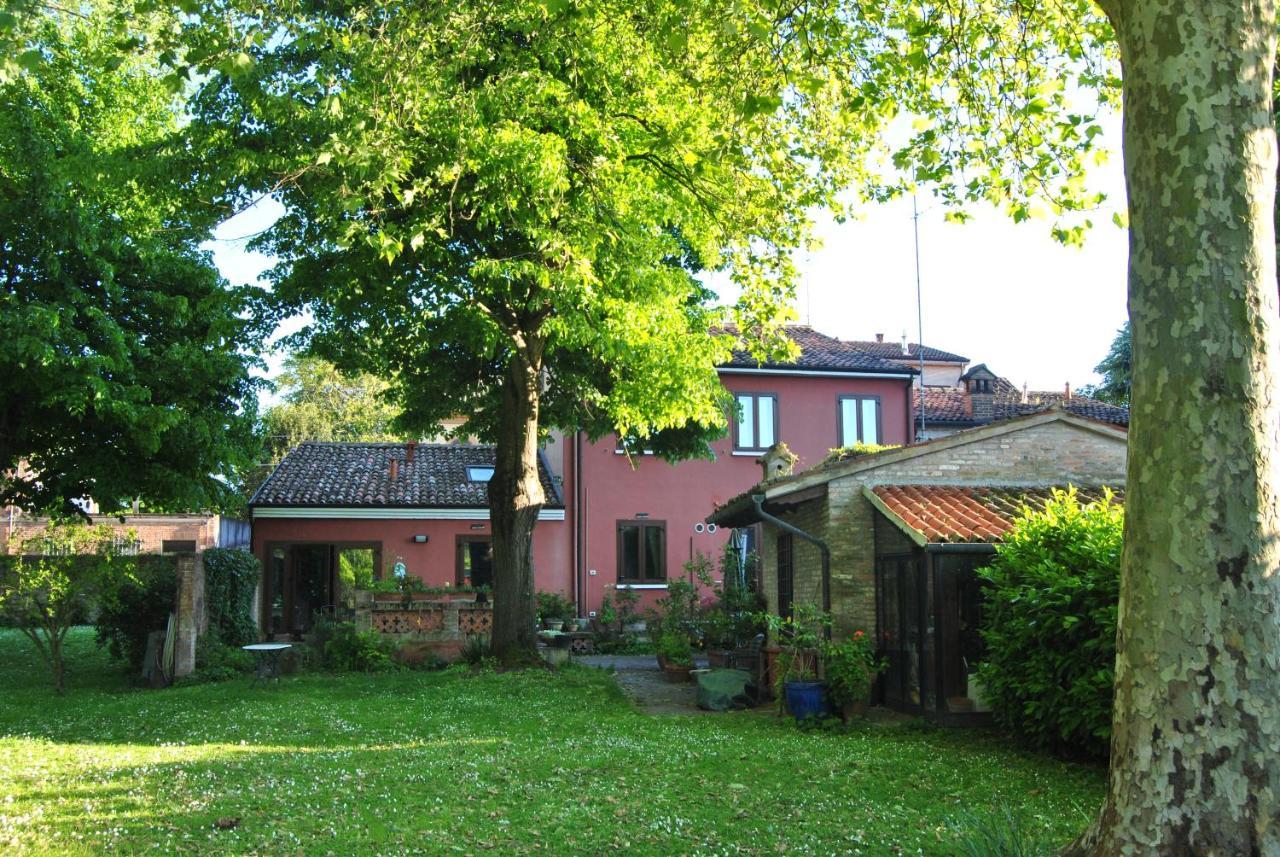 La Casa Di Marina Otel Ferrara Dış mekan fotoğraf